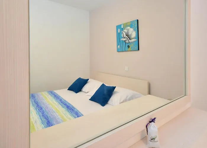 Seas The Day * Podstrana