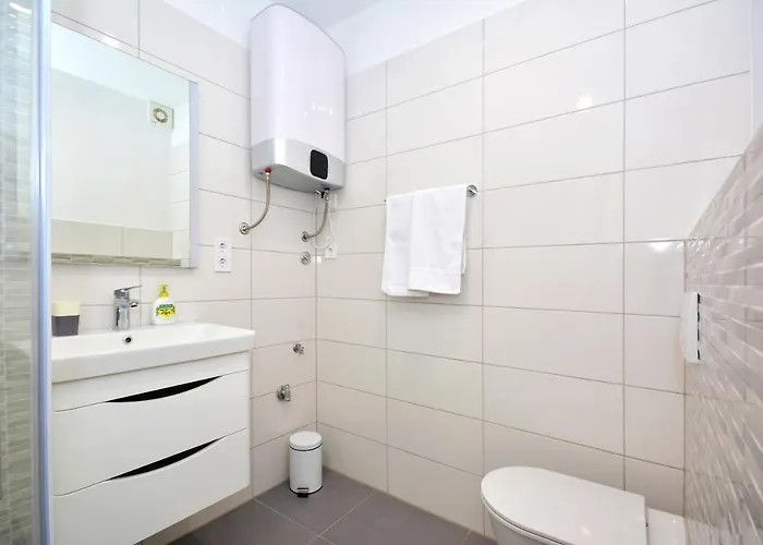 Seas The Day * Podstrana